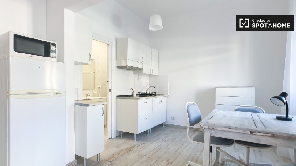Apartment mono Lisbon, 21m² — photo 7