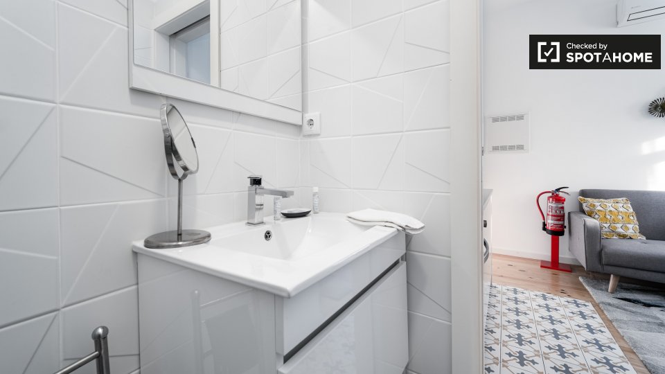 Apartment Porto, 1 bed, 40m² — photo 13