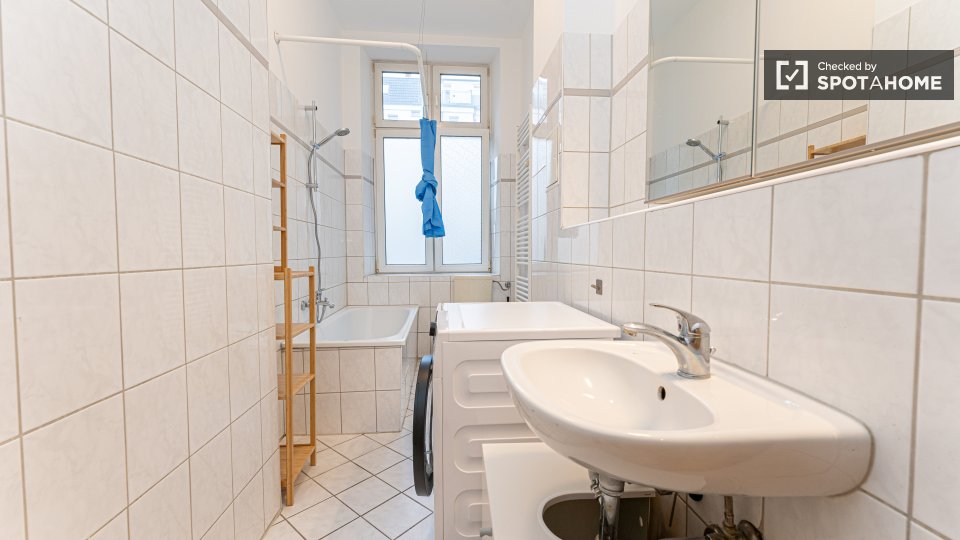 Double room Berlin, 3 beds — photo 4