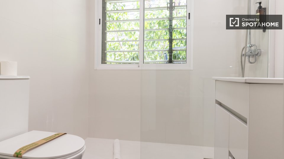 Apartment Madrid, 1 bed — photo 34