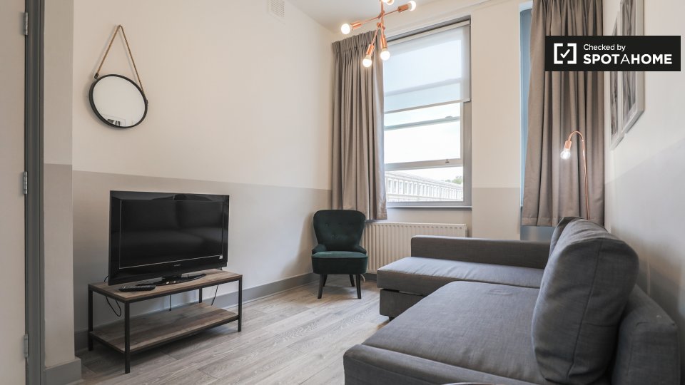 Apartment London, 1 bed, 40m² — photo 1