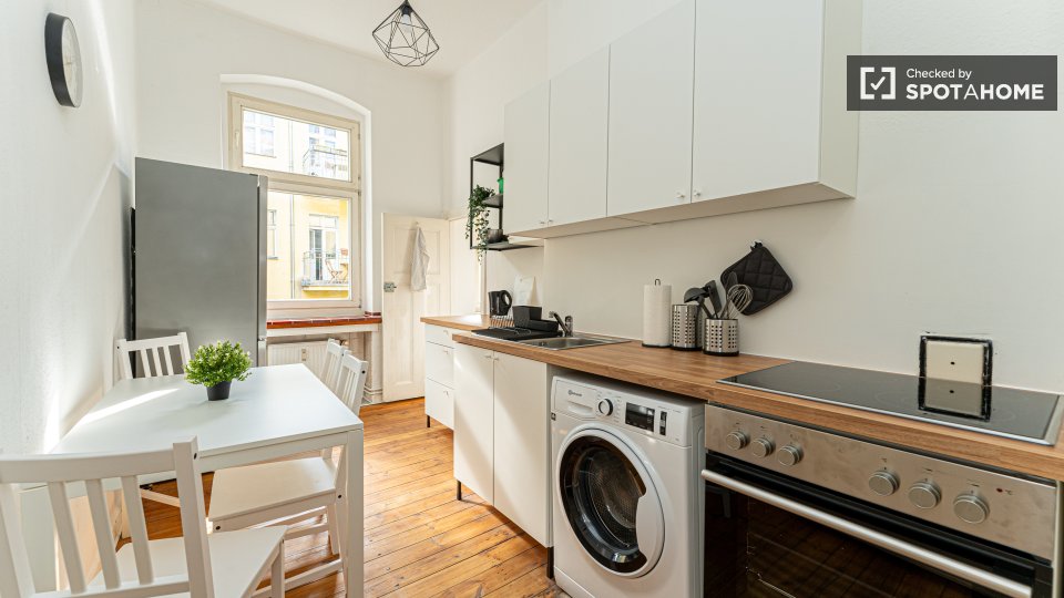 Double room Berlin, 4 beds — photo 9