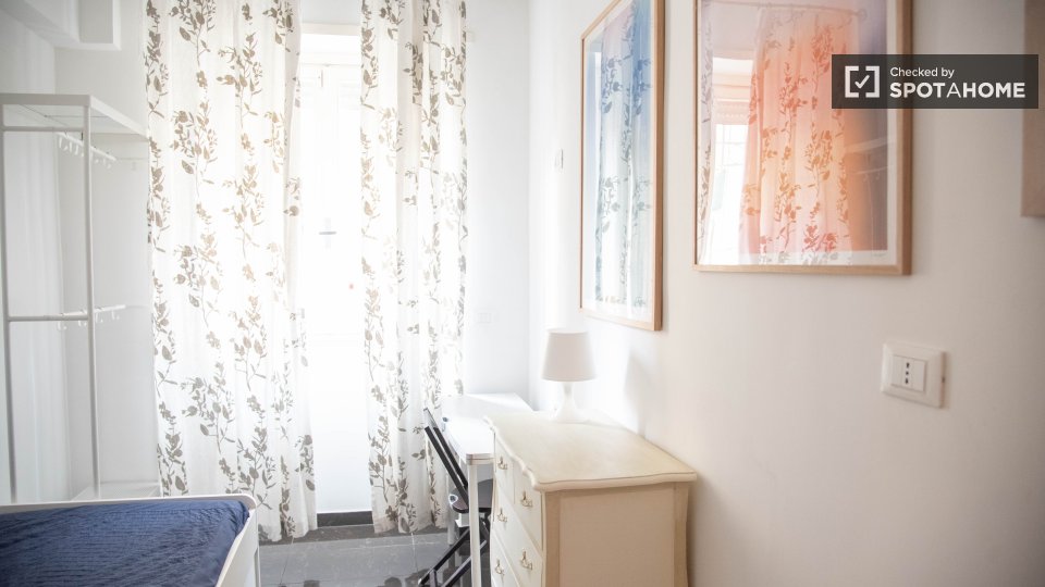 Apartment Rome, 2 beds, 48m² — photo 10