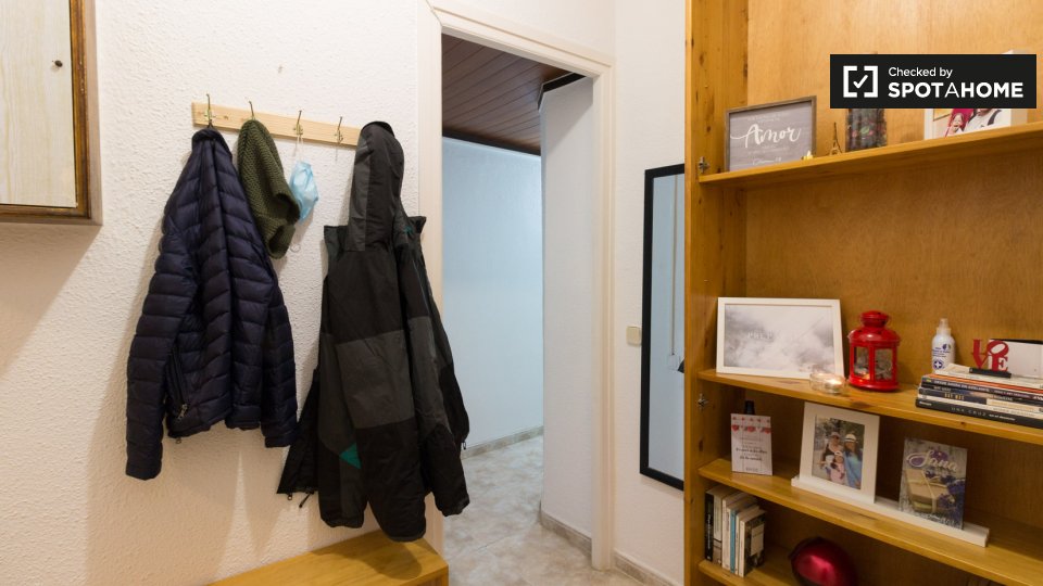 Double room Barcelona, 3 beds — photo 4