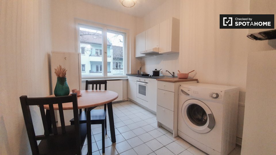 Double room Berlin, 3 beds — photo 7