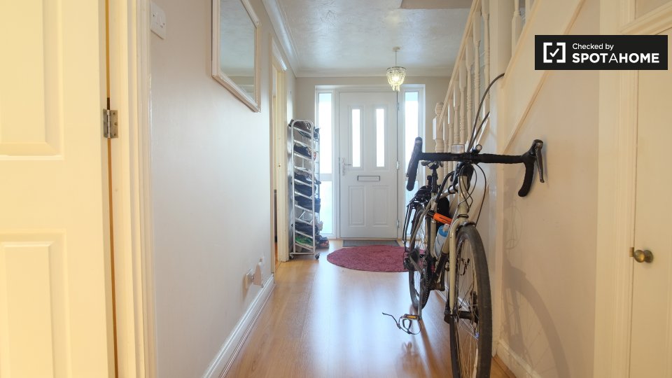 Double room London, 5 beds — photo 17