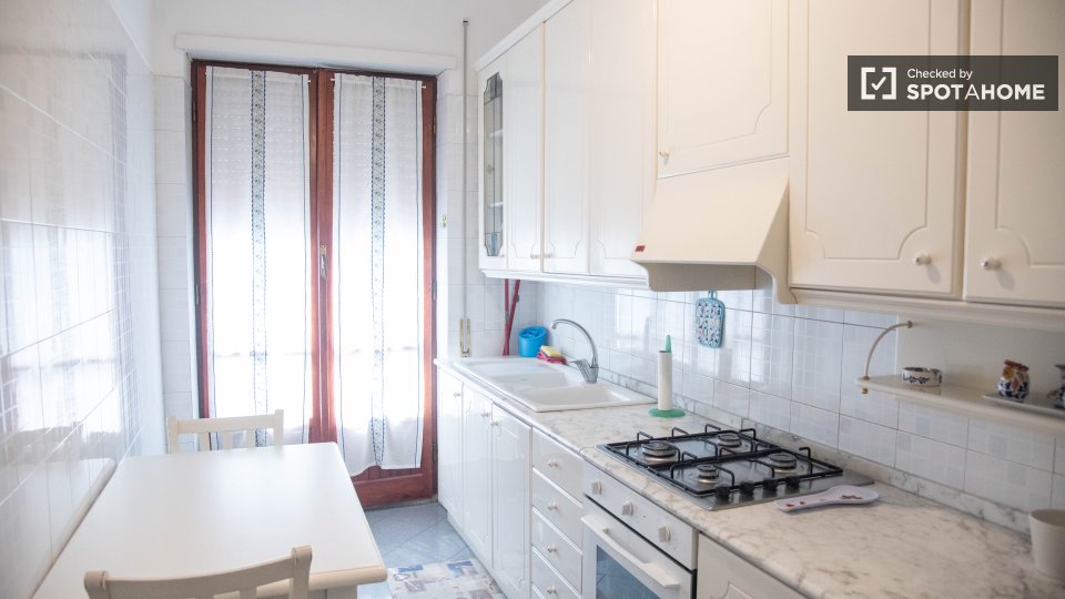 Chambre double Rome, 3 chambres — photo 19