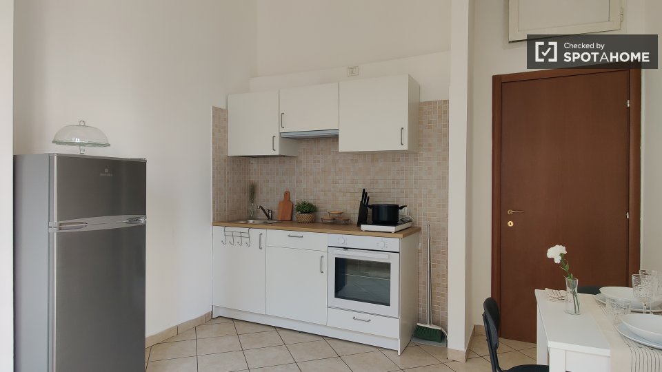 Apartment Milan, 1 bed — photo 5
