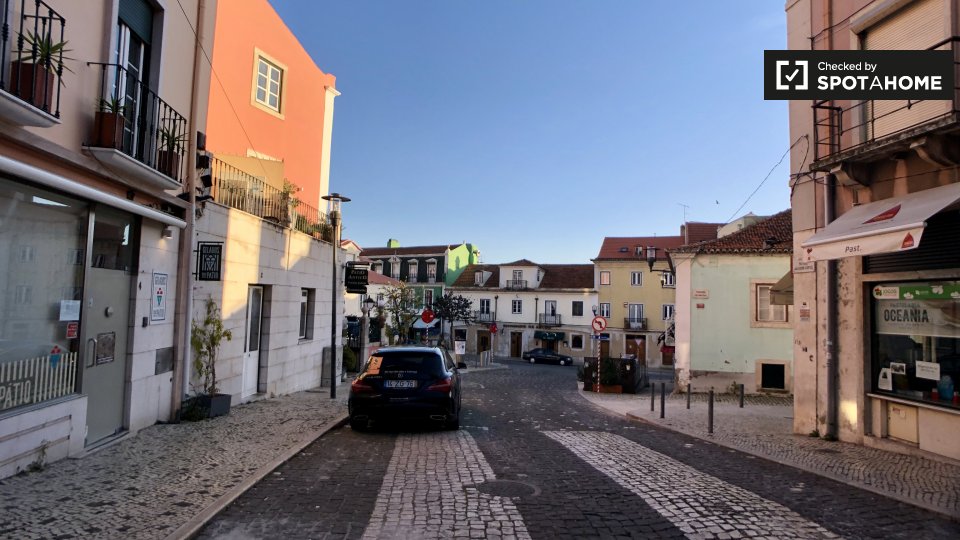 Double room Lisbon, 5 beds, 200m² — photo 19