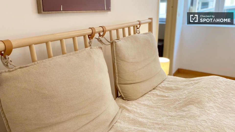 Double room Lisbon, 2 beds, 80m² — photo 26
