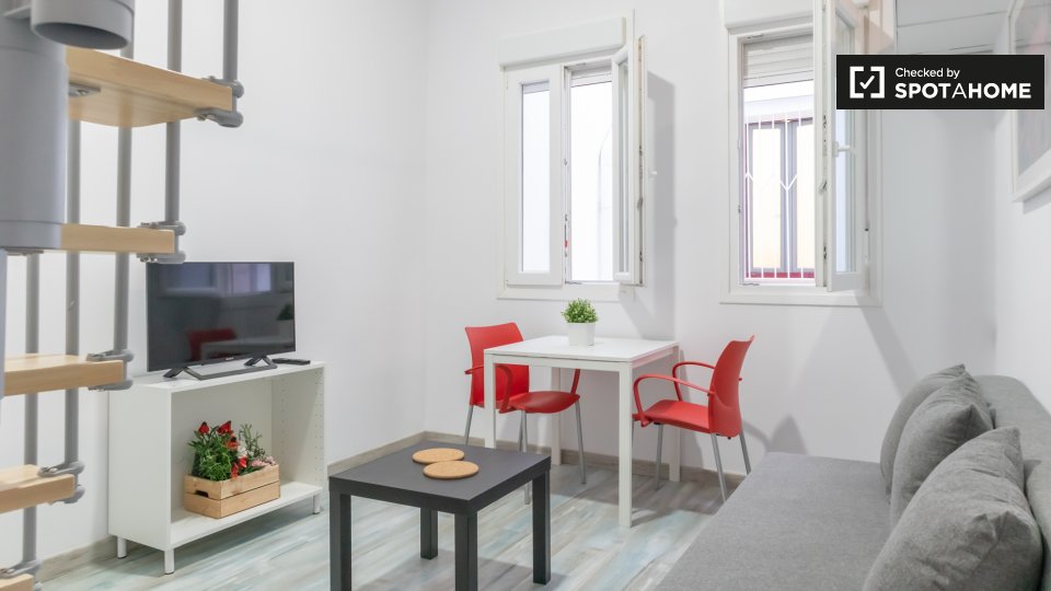 Apartment Madrid, 2 beds, 85m² — photo 1
