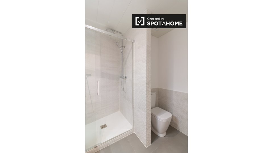 Apartment Barcelona, 3 beds, 130m² — photo 13