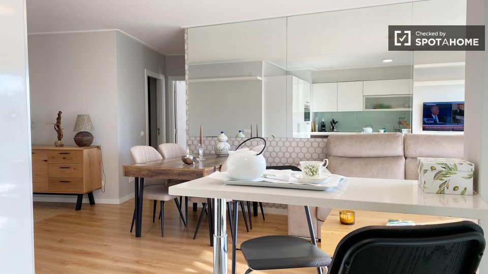 Apartment Lisbon, 2 beds — photo 14