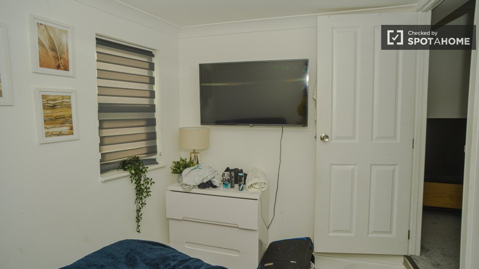 Apartment London, 2 beds — photo 13