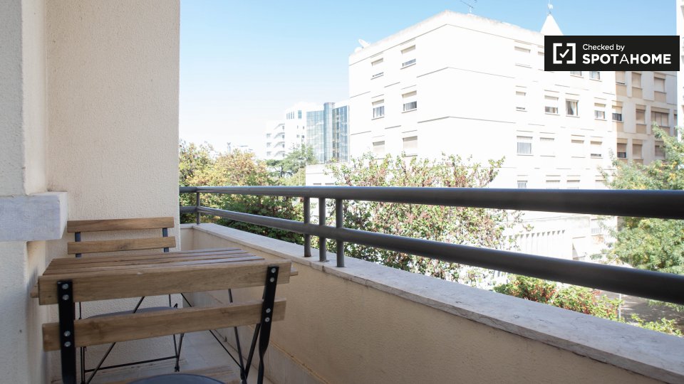 Apartment mono Lisbon, 35m² — photo 7