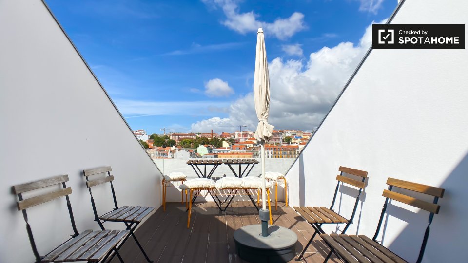 Apartment Lisbon, 2 beds, 120m² — photo 5