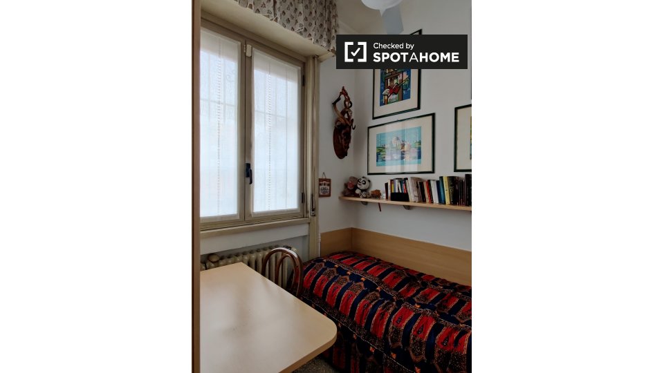 Double room Milan, 3 beds, 105m² — photo 5