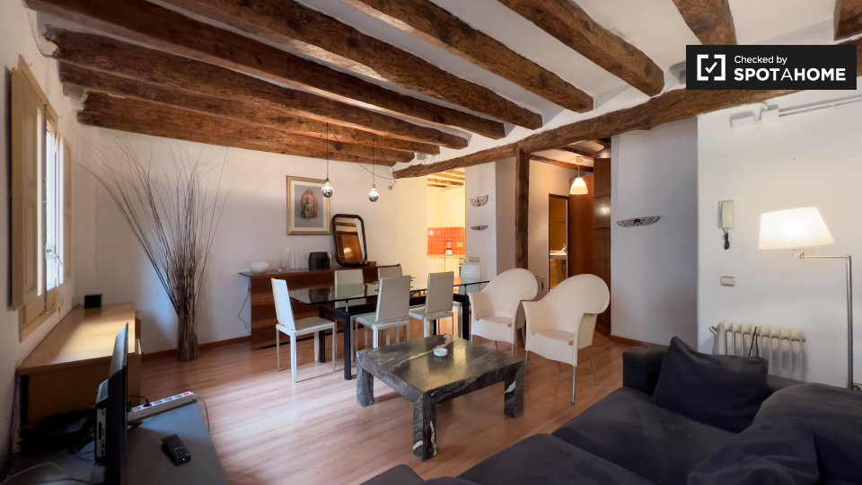 Apartment mono Barcelona, 60m² — photo 1