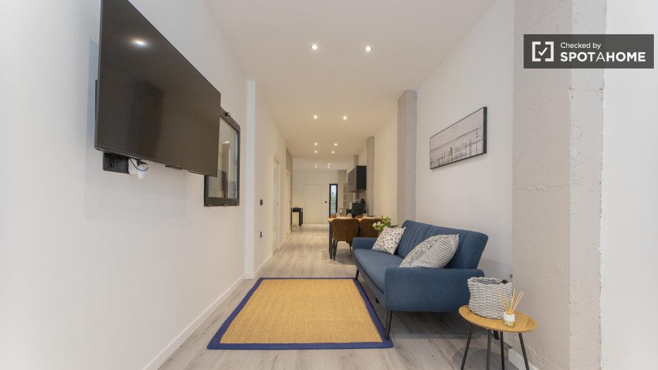 Apartment Valencia, 2 beds, 129m² — photo 32