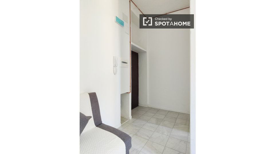 Apartment Milan, 1 bed — photo 12