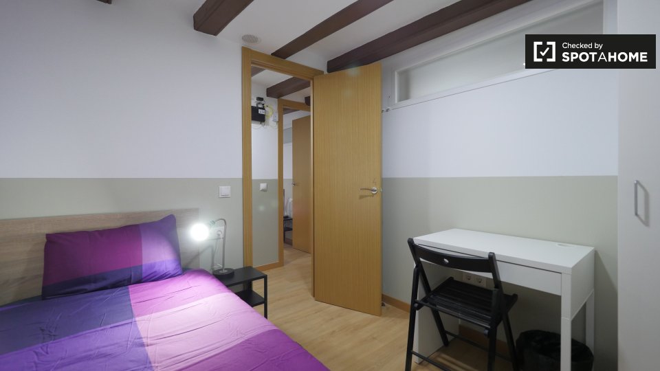 Double room Barcelona, 4 beds — photo 2
