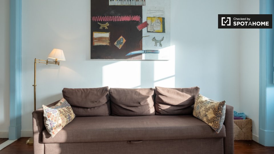 Apartment Lisbon, 1 bed — photo 17