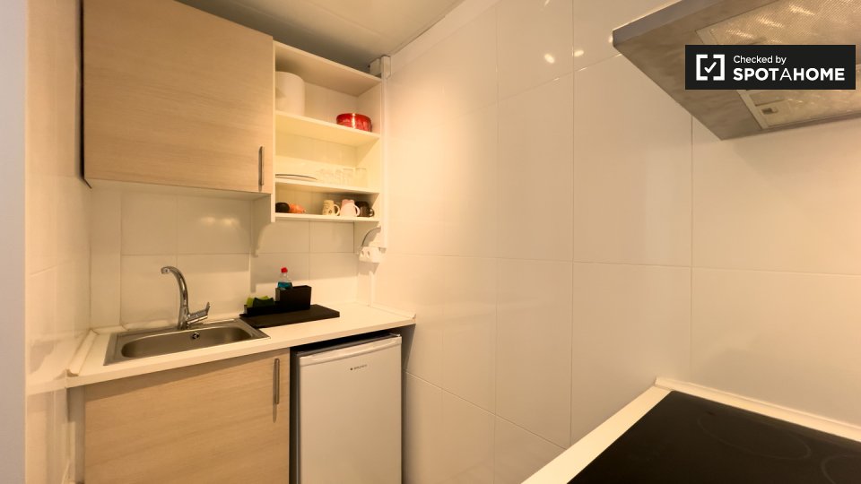 Apartment Barcelona, 1 bed, 36m² — photo 16