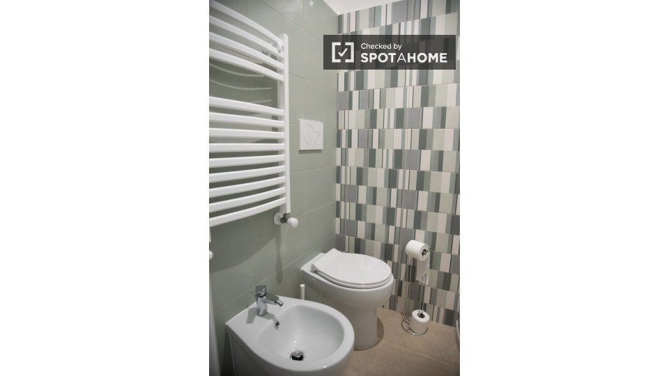 Double room Rome, 2 beds — photo 11
