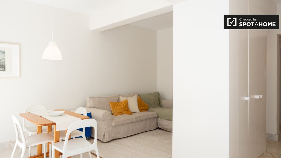 Apartment Lisbon, 2 beds, 70m² — photo 6