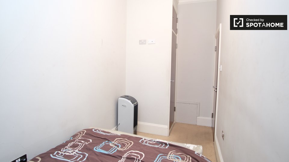 Double room London, 4 beds — photo 2