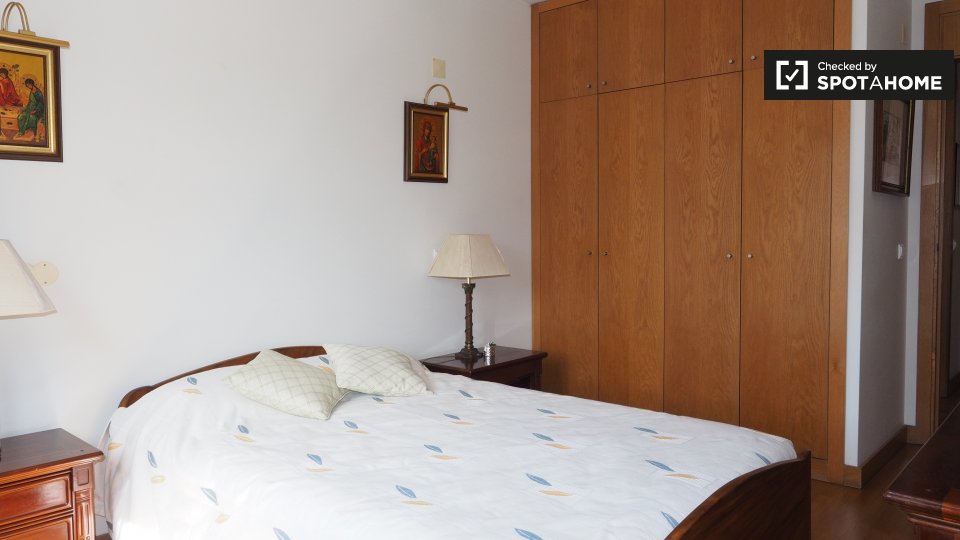 Double room Lisbon, 2 beds, 165m² — photo 2
