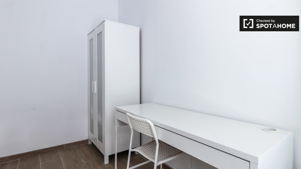 Apartment Barcelona, 1 bed, 60m² — photo 16