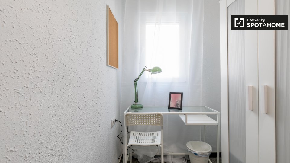 Camera doppia Valencia, 6 camere, 100m² — foto 3