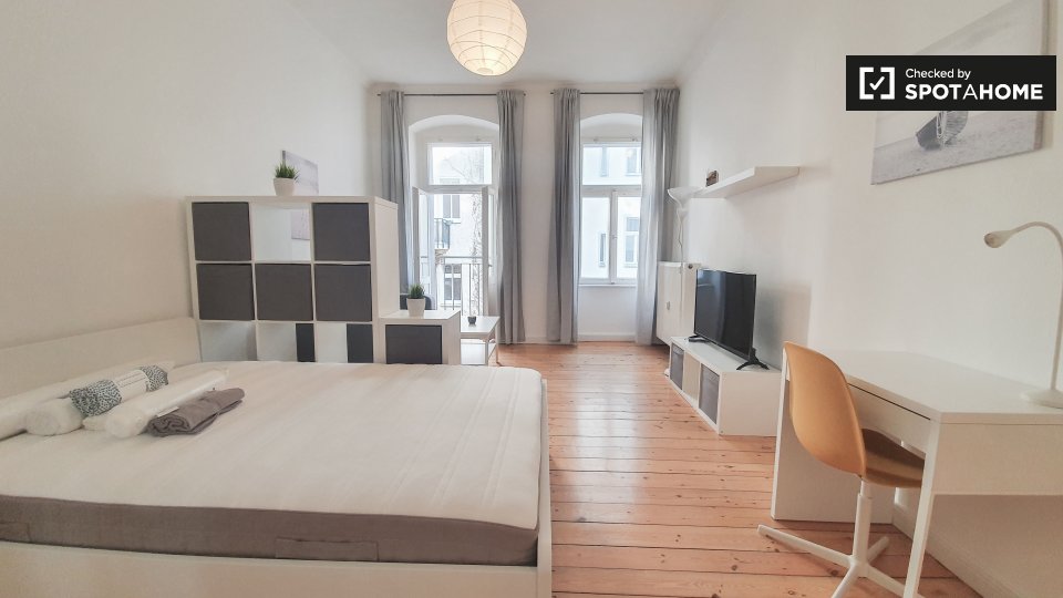 Apartment mono Berlin — photo 3