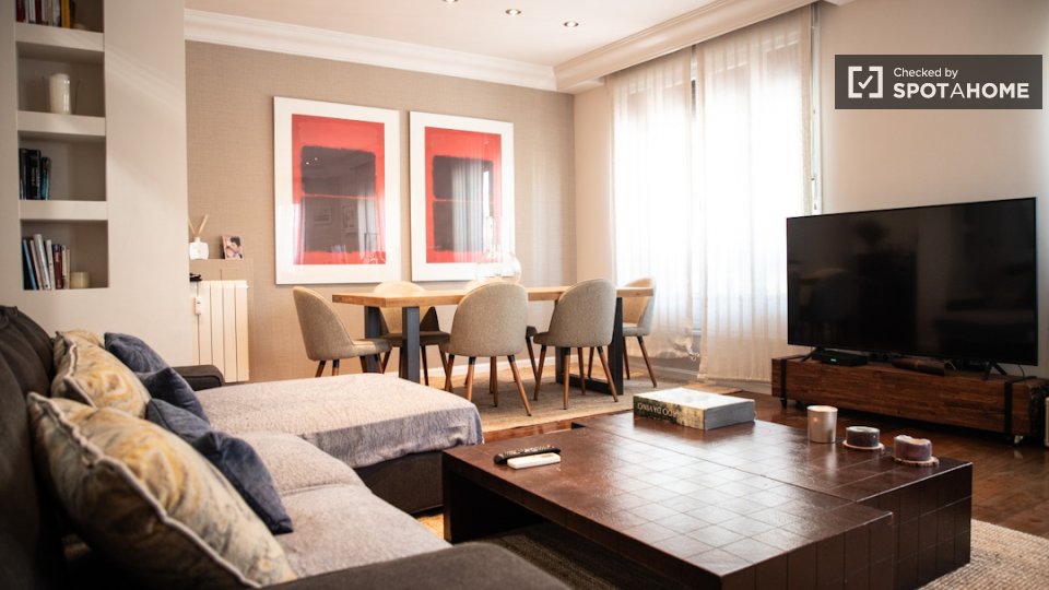 Double room Madrid, 4 beds, 152m² — photo 1