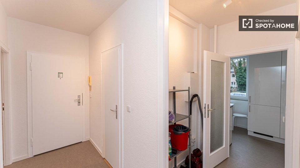 Double room Berlin, 4 beds, 66m² — photo 17