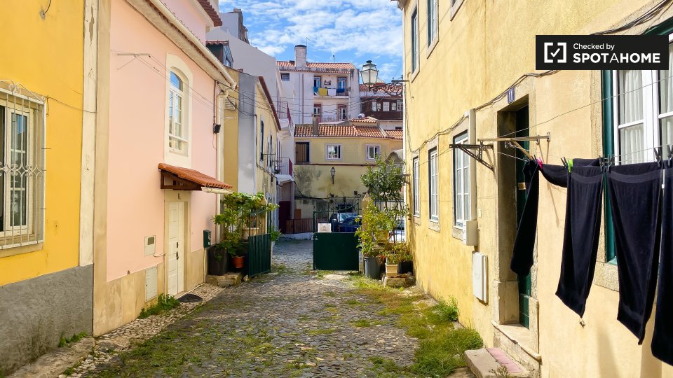 Apartment Lisbon, 2 beds — photo 8