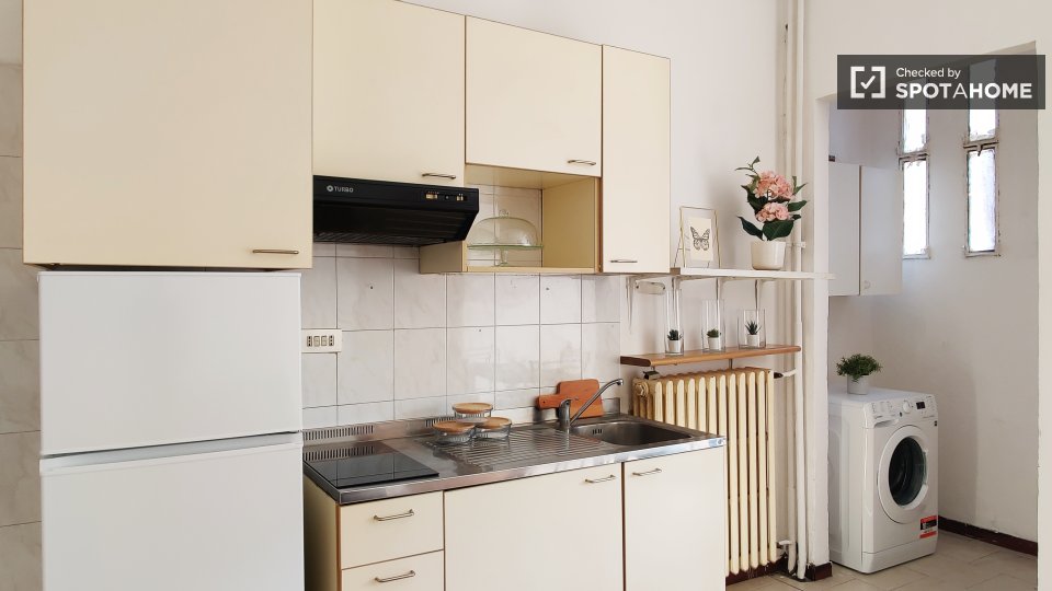 Apartment Milan, 1 bed — photo 3