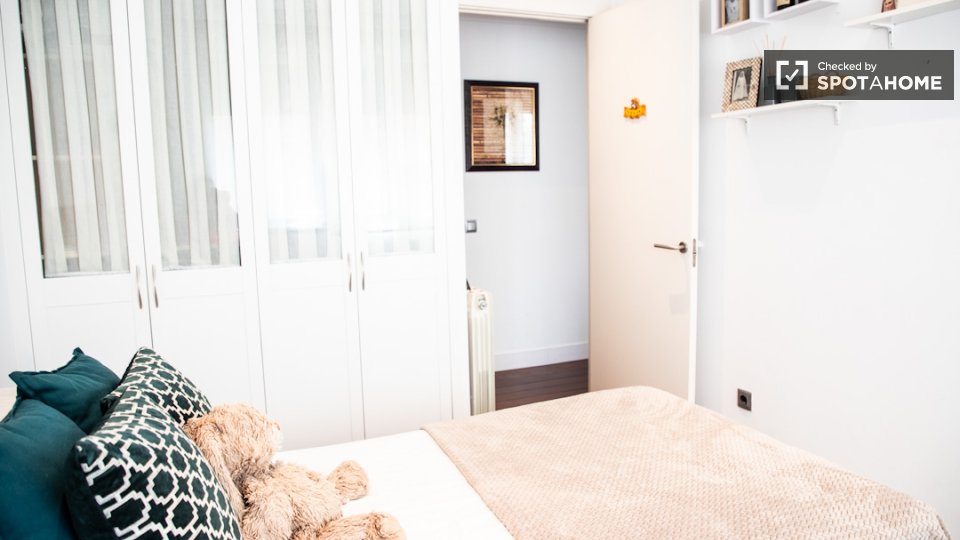 Double room Madrid, 4 beds, 152m² — photo 10