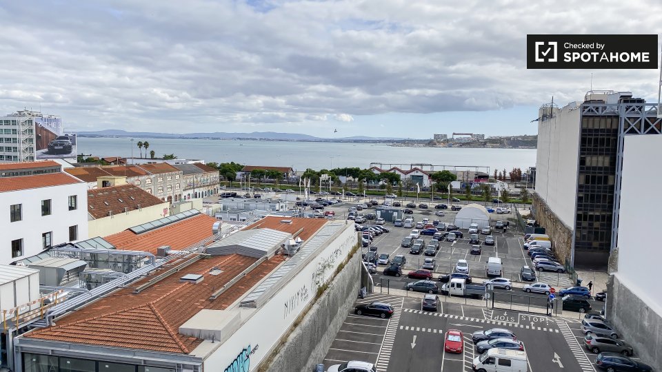 Double room Lisbon, 7 beds, 120m² — photo 3