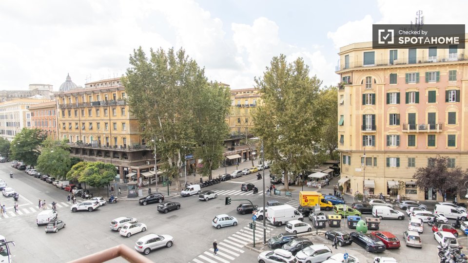 Double room Rome, 4 beds, 90m² — photo 42