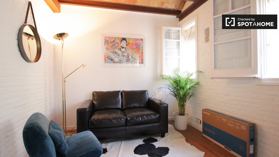 Apartment Barcelona, 1 bed — photo 1