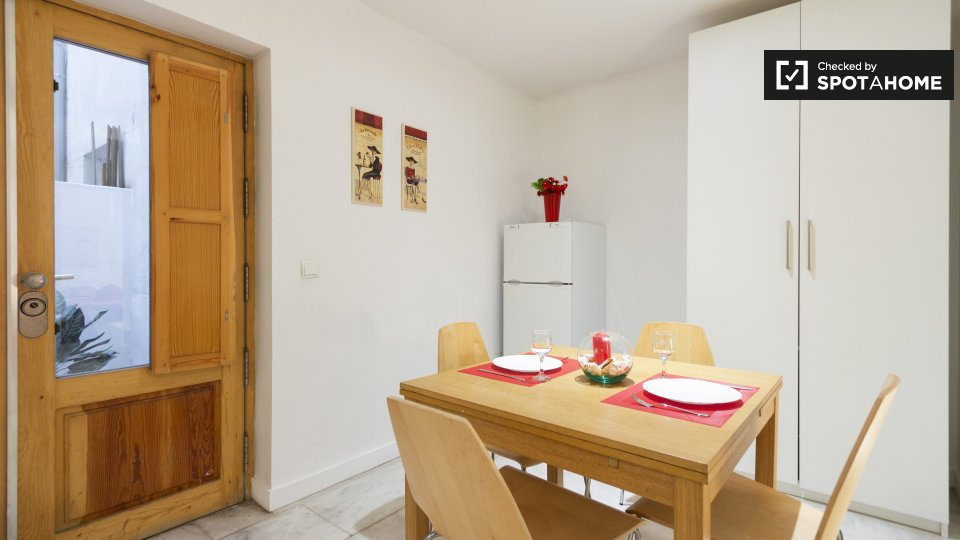 Apartment Madrid, 2 beds — photo 11