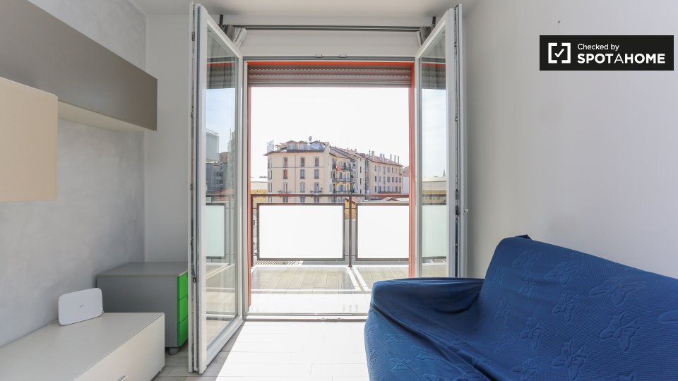 Appartamento con 1 camera da letto in affitto a Loreto, Milano