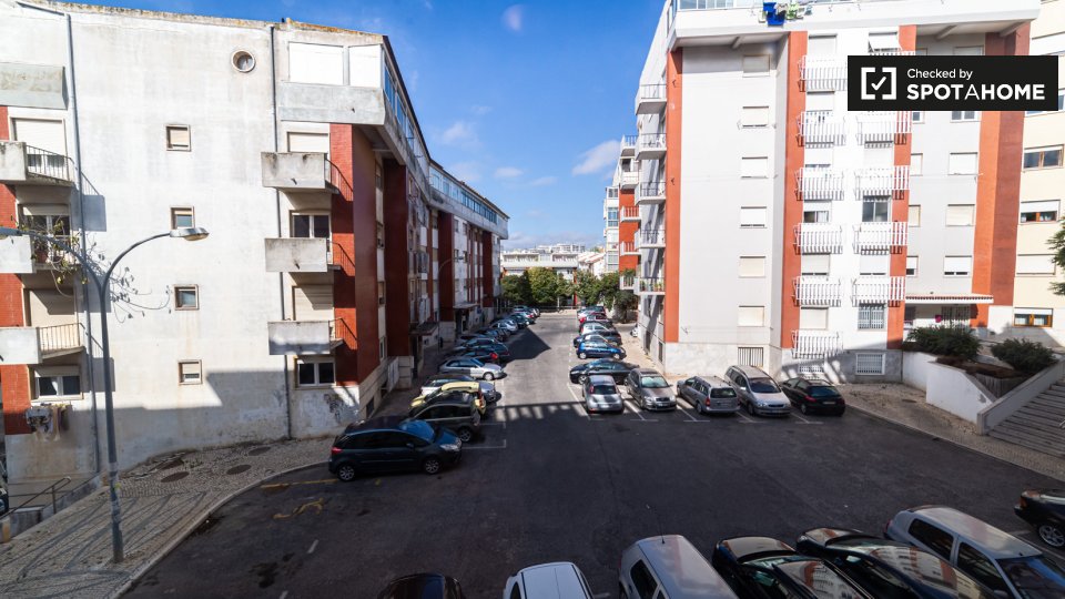 Double room Lisbon, 4 beds, 120m² — photo 6