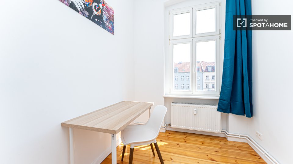 Double room Berlin, 5 beds, 124m² — photo 7