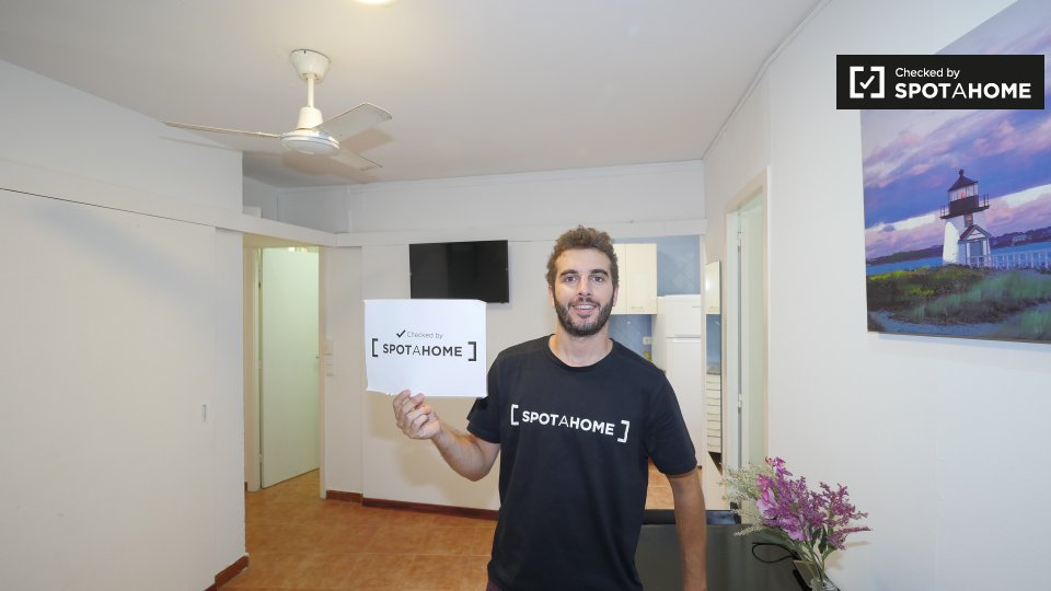 Double room Barcelona, 2 beds, 50m² — photo 4