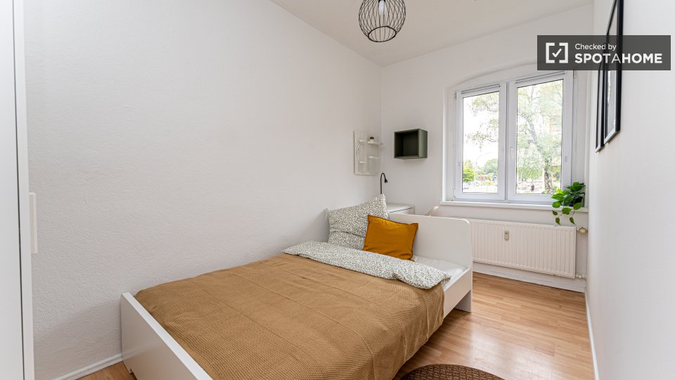 Double room Berlin, 5 beds, 70m² — photo 19