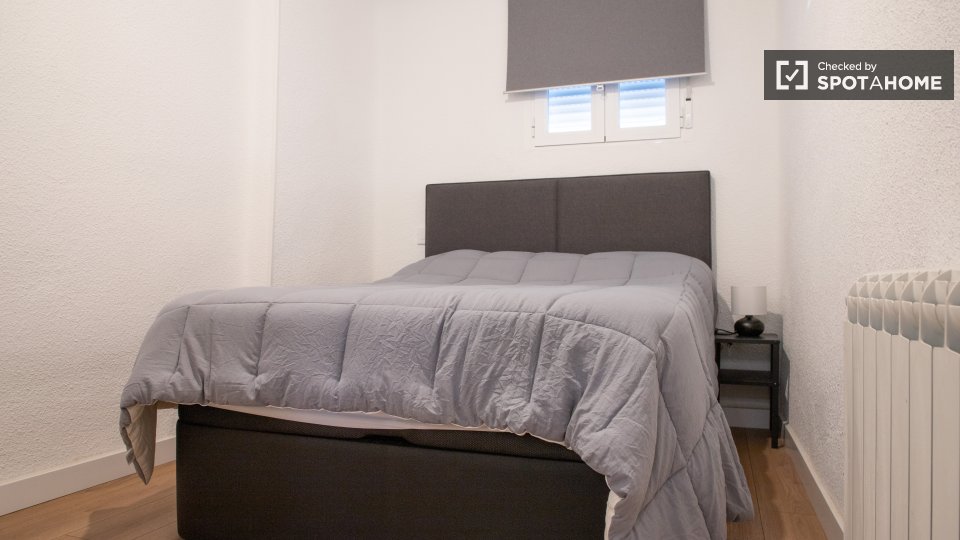 Piso en alquiler de 2 dormitorios en Latina, Madrid