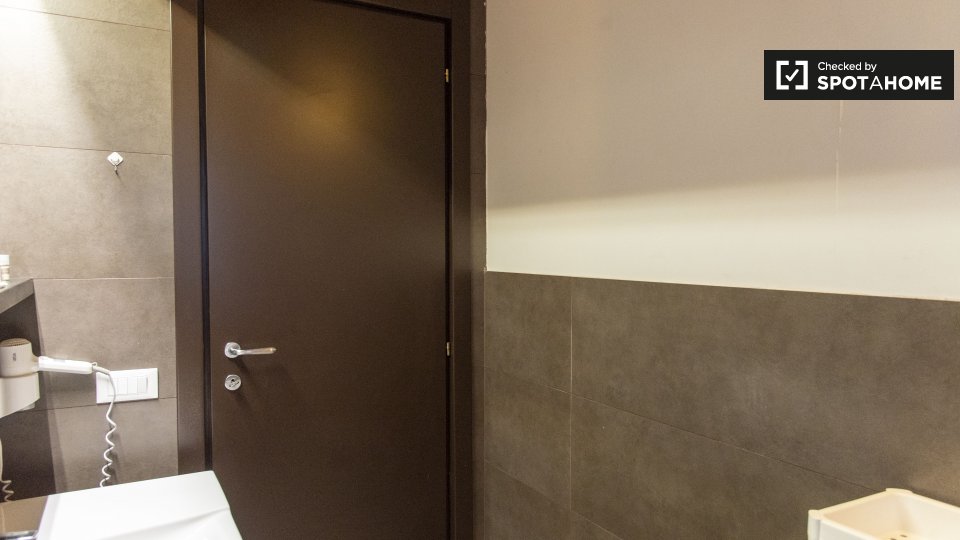 Apartment Rome, 1 bed — photo 15